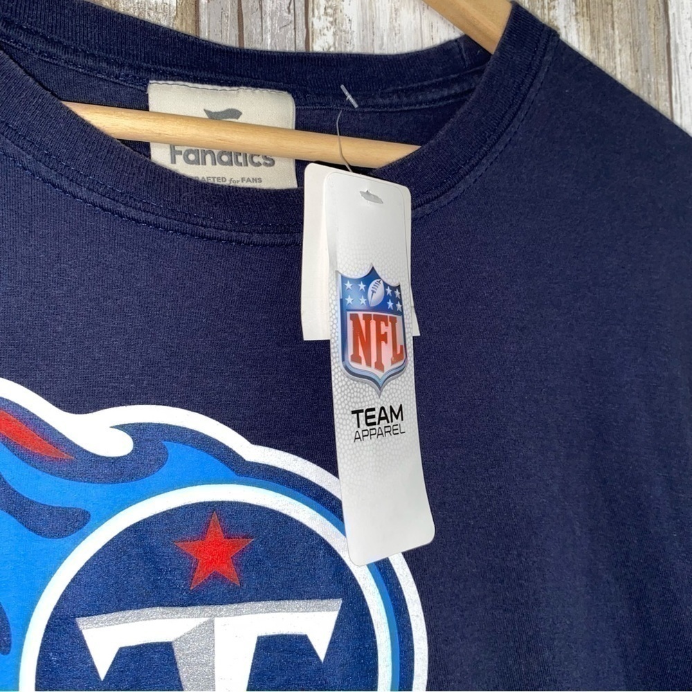 NWT NFL Tennessee Titans Dark Blue Logo Tee Unisex Large Fanatics - Picture 4 of 5